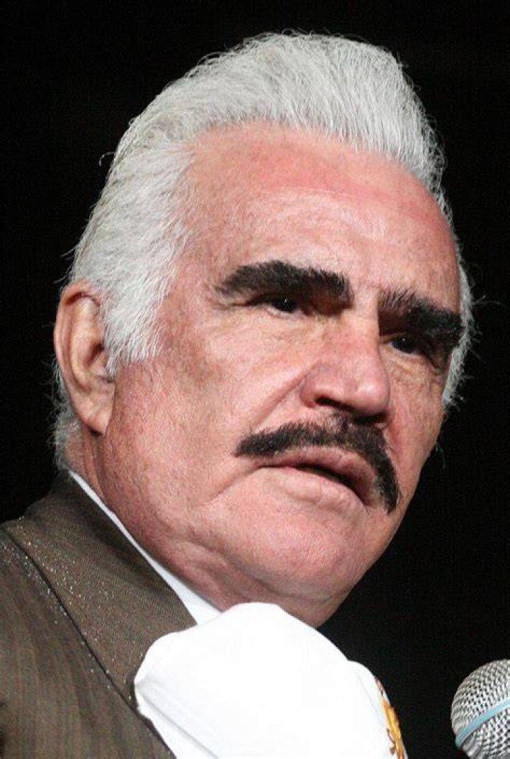 Unforgettable Vicente Fernandez With Beard