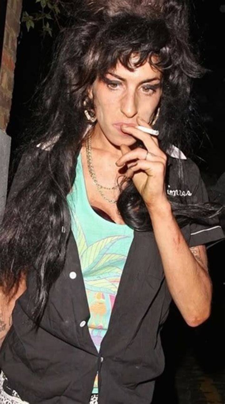 Unraveling The Story Behind Janis Winehouse's Tragic Demise At 27