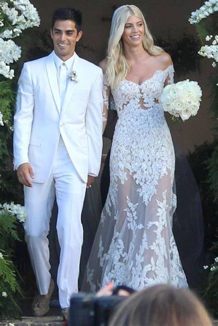 Unveil The Hidden World Of Devon Windsor's Husband