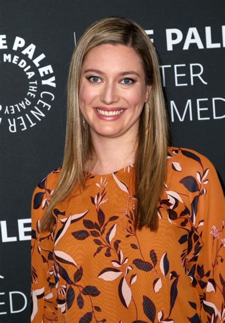 Unveil The Secrets: Zoe Perry's Wedding Unveiled
