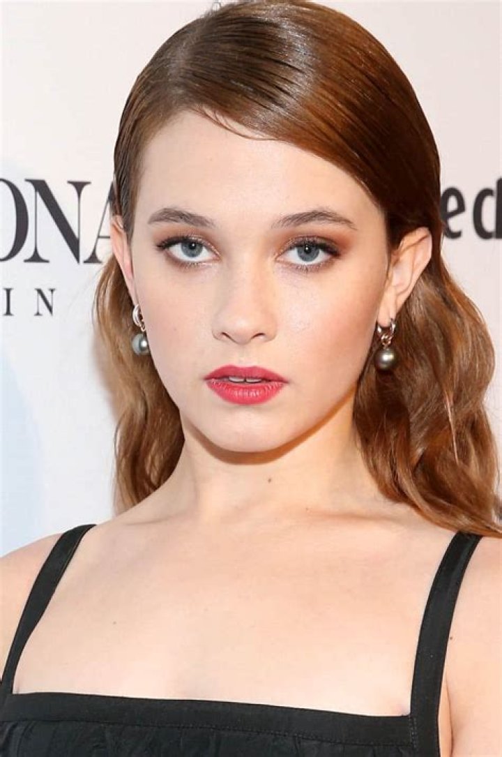 Unveiling Cailee Spaeny's Love Life In 2024: Exclusive Insights