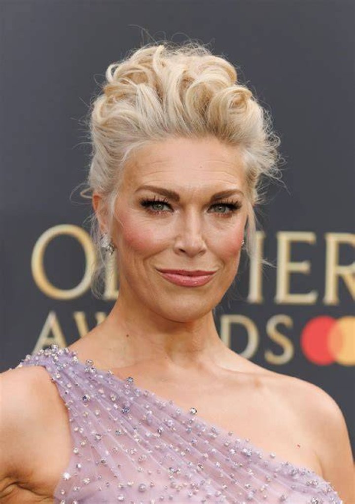 Unveiling Hannah Waddingham's Net Worth: A Journey Of Discovery