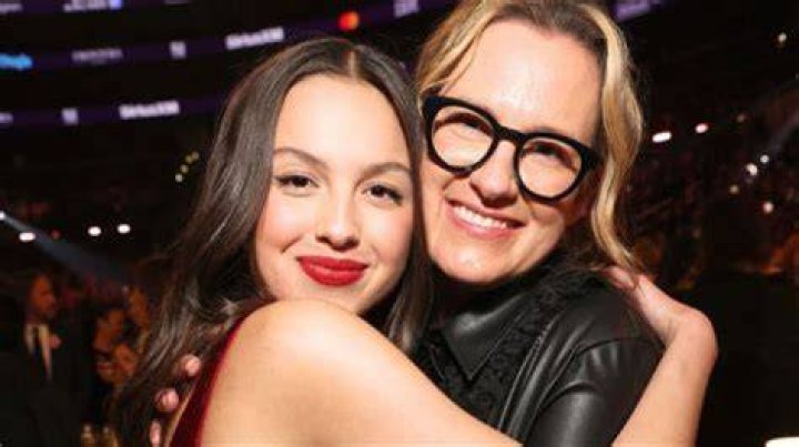 Unveiling Olivia Rodrigo's Sexuality: Discoveries And Insights