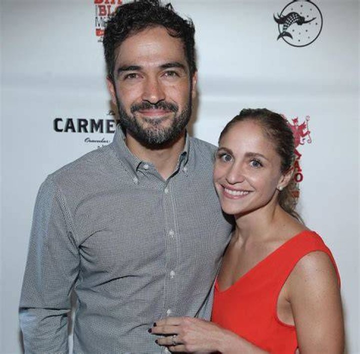 Unveiling The Enchanting World Of Alfonso Herrera's Wife