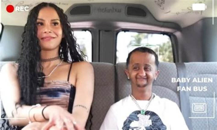 Unveiling The Enigma: The "Fan Bus Baby Alien"