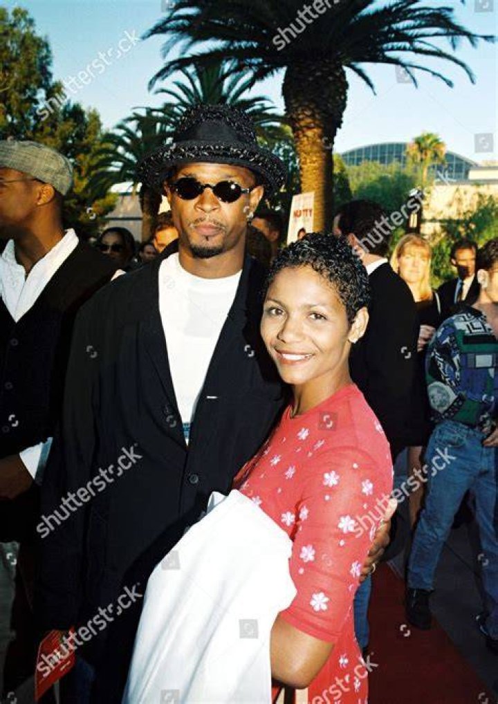 Unveiling The Enigmatic Wife Of Damon Wayans: Discoveries And Insights
