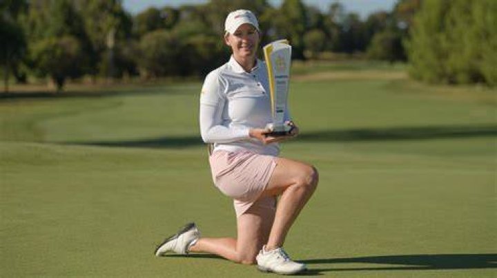Unveiling The Most Captivating LPGA Golfers Of All Time: Uncover Their Secrets