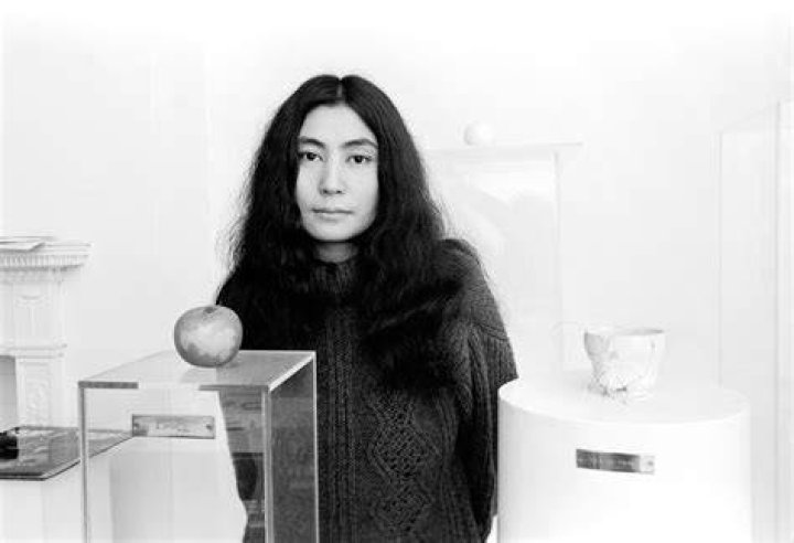 Unveiling The Reasons Behind Yoko Ono's Unpopularity