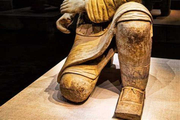 Unveiling The Secrets Of Jikatabi: Ancient Footwear Reinvented