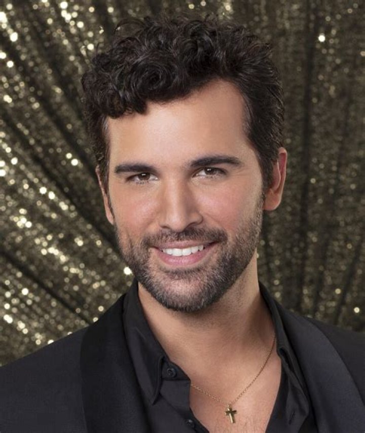 Unveiling The Secrets Of Juan Pablo Di Pace's Relationships