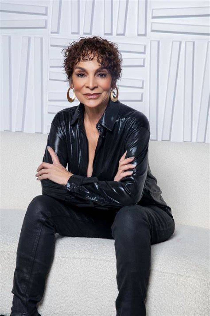 Unveiling The Truth Behind Jasmine Guy's Family Life