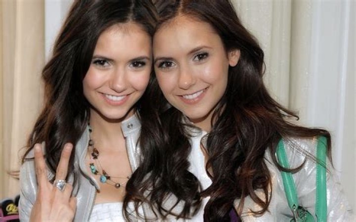 Victoria Justice and Nina Dobrev Finally Took the Twin Photograph We've