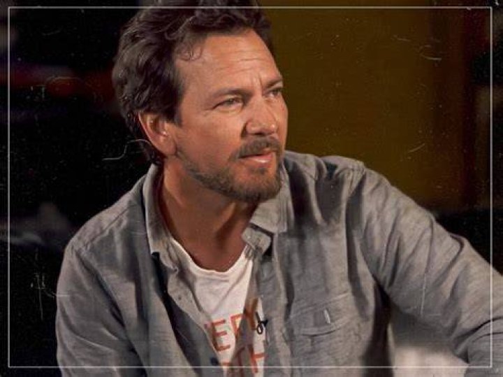 Was Eddie Vedder a junkie? |