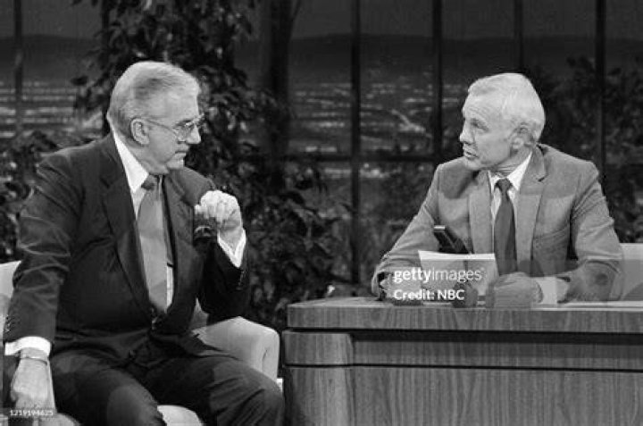 Was Johnny Carson The Tallest Talk Show Host? Find Out!