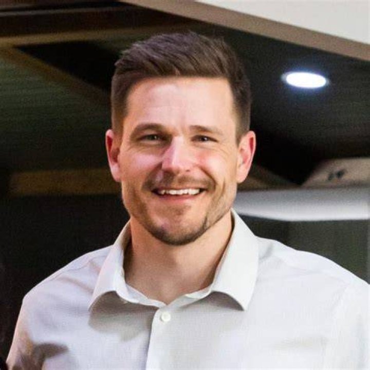 Watson Cole DeBoer Net Worth, Salary, Age, Height, Bio, Family, Career