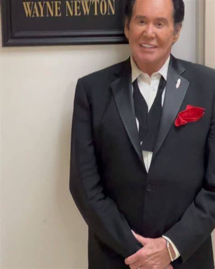 Wayne Newton Net Worth: How Wayne Newton Amassed His Fortune