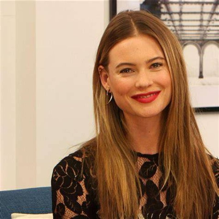 We’re Obsessed With Behati Prinsloo’s Steamy Instagram Maternity Photos