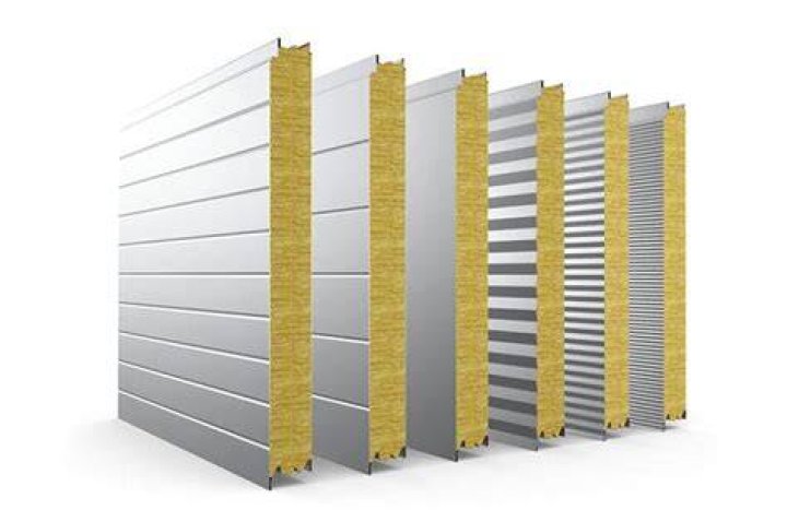 What are the material used for sandwich construction?