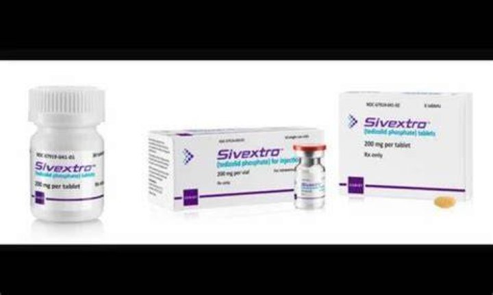 What does SIVEXTRO treat?