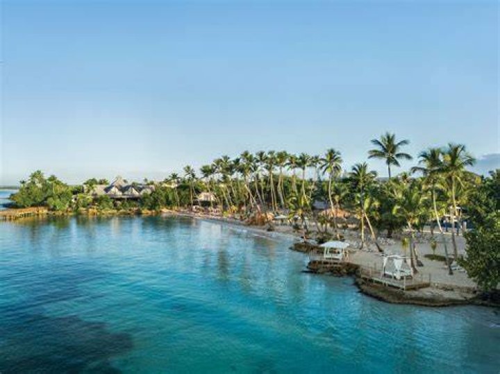 What happened to Dreams La Romana?