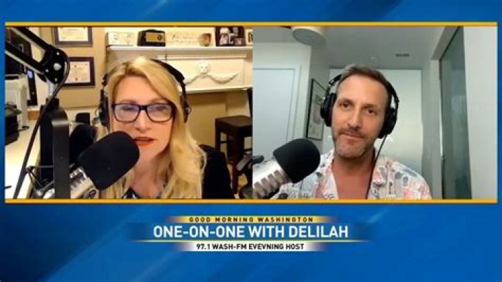 What radio station is Delilah on in Tucson Arizona?