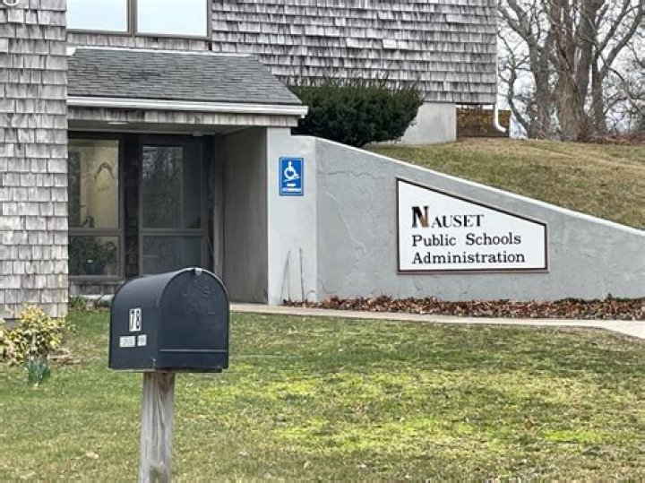 What towns are in Nauset school district?
