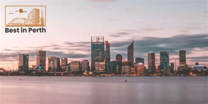 Where should I stop between Perth and Adelaide?