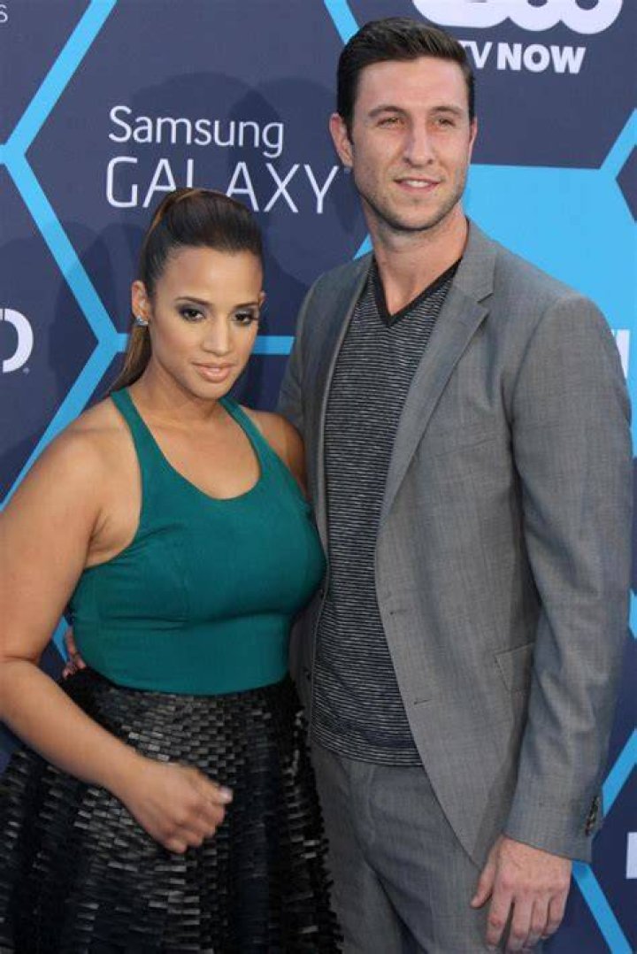 Who's Pablo Schreiber's Lucky Lady?