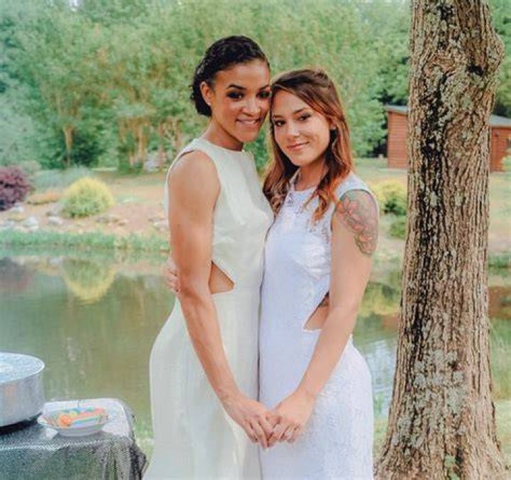 Who Are Andraya Carter And Bre Austin?