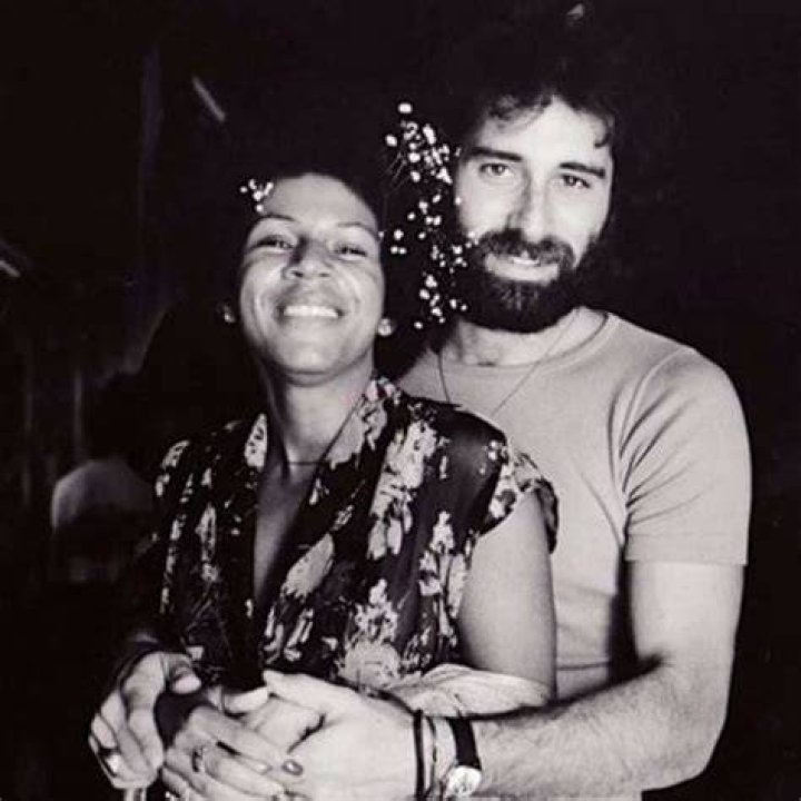 Who Are Maya Rudolphs Parents? A Look into Her Family Life and Sibling ·