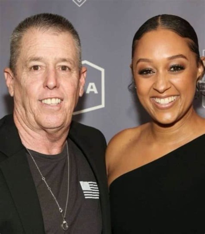 Who Exactly Is Tamera Mowry Father?