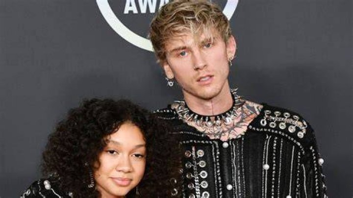 Who Is Emma cannon; ExGirlfriend Of Machine Gun Kelly?