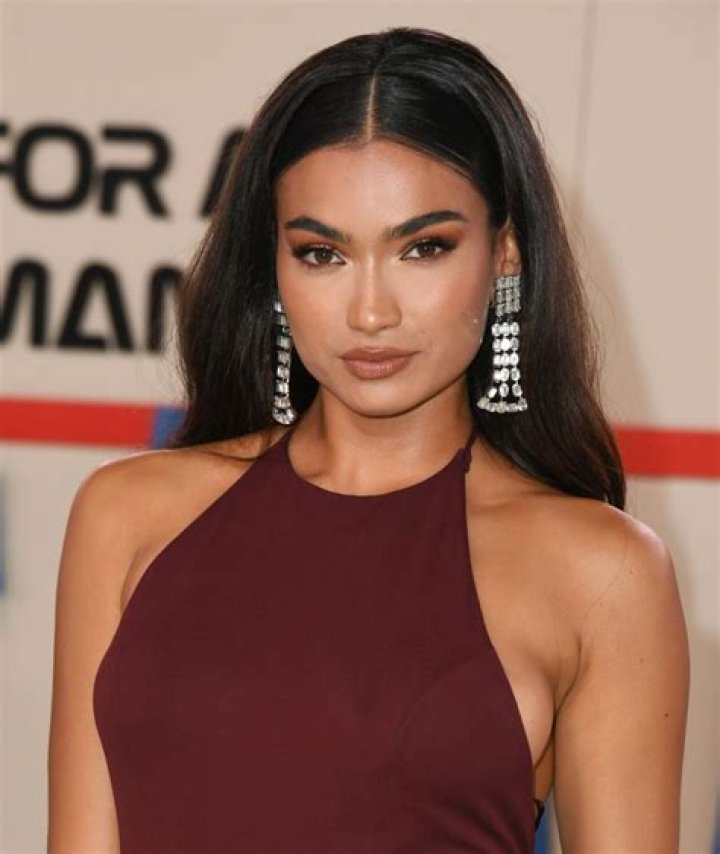 Who is Kelly Gale? All about Joel Kinnaman's girlfriend, amid