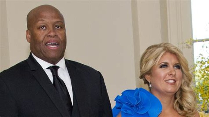 Who Is Kelly Mccrum? Craig Robinson Wife Married Life
