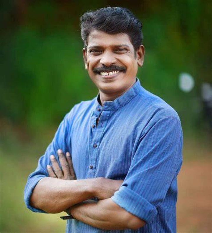 Who Is Kollam Sudhi's ExWife? Family & Children Explored!