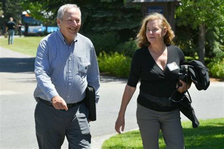 Who is Larry Ellison&rsquo;s Wife?