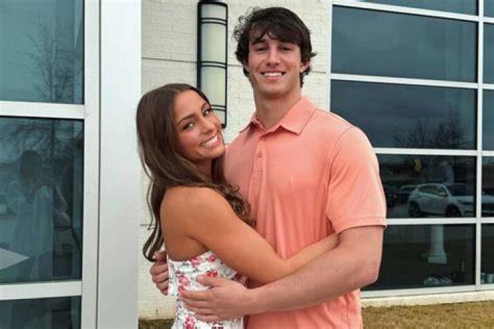 Who is Mary Lou Retton's daughter Emma Jean Kelley? Gymnast's Bio, age, boyfriend, college, IG, net |