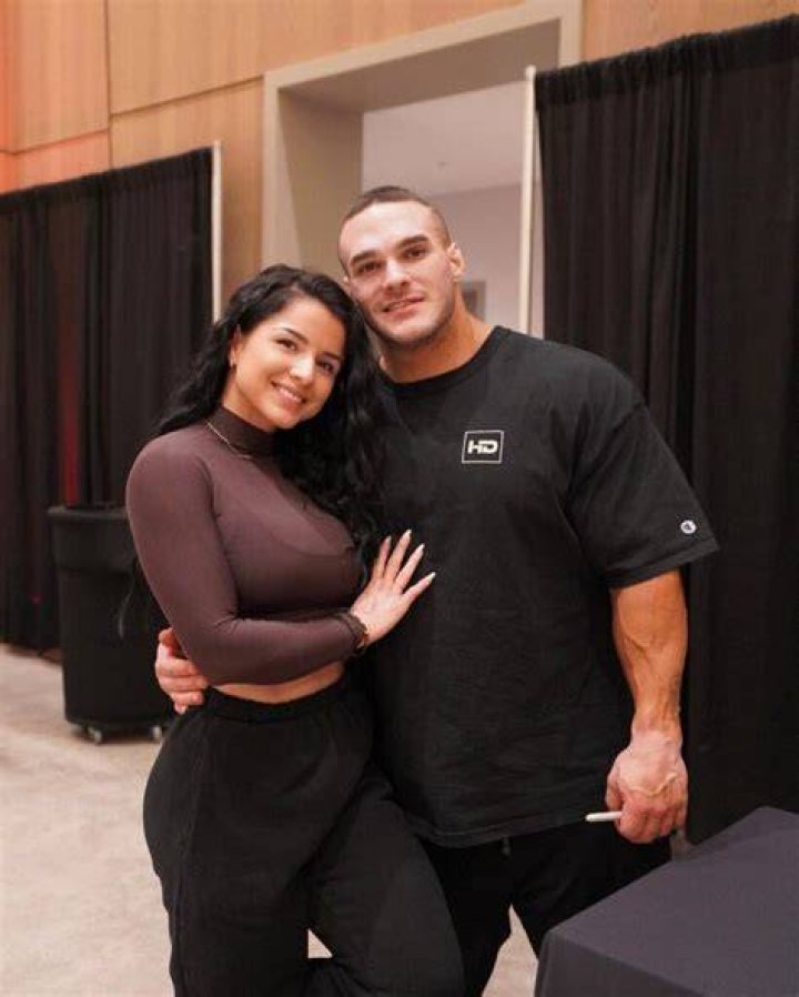 Who is Nick Walker's girlfriend Maria Carvajal? Fitness coach's Bio, age, Instagram