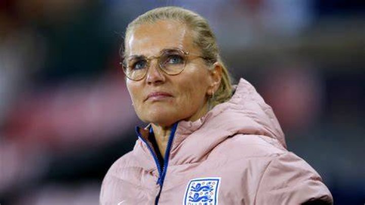 Who is Sarina Wiegman's husband Marten Glotzbach and do couple have