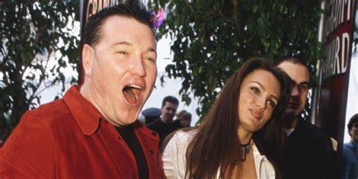 Who Is Steve Harwell Wife, Michelle Laroque?