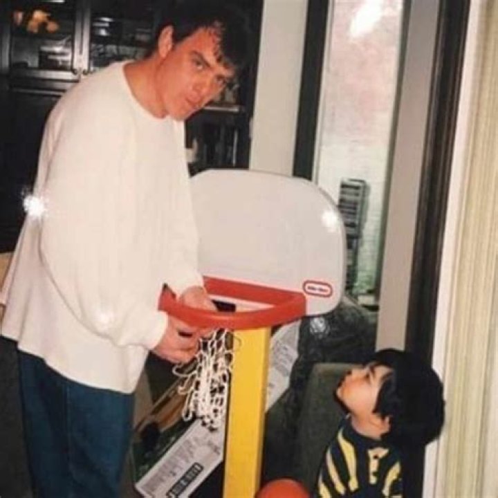 Who Is Zach Edey's Father?"Discoveries And Insights