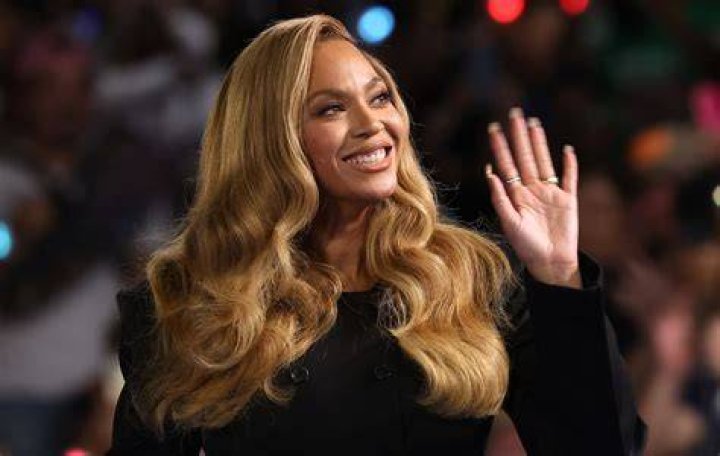 Who was Beyonce's cousin Martell ‘Kardone’ Derouen and how did he die