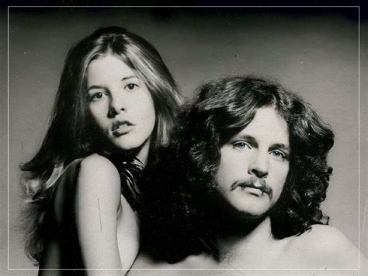 Why did Stevie and Lindsey break up? A Legendary Duo's Relationship