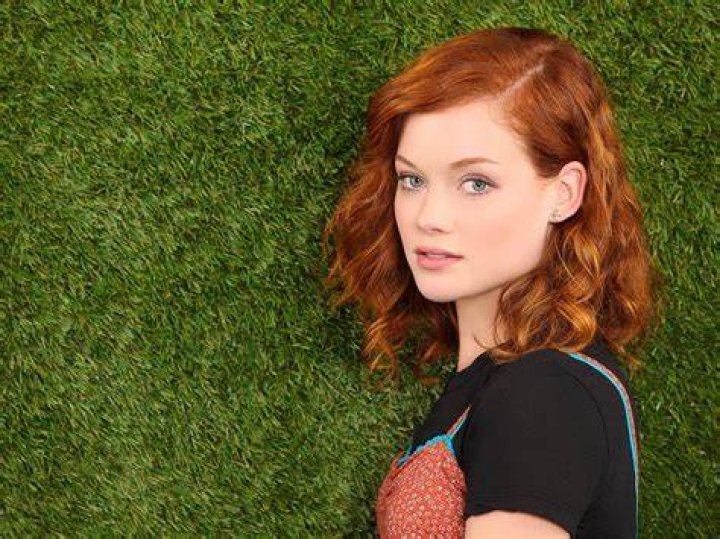Why Jane Levy Left Shameless Not Related to Schitt&rsquo;s Creek's Dan and