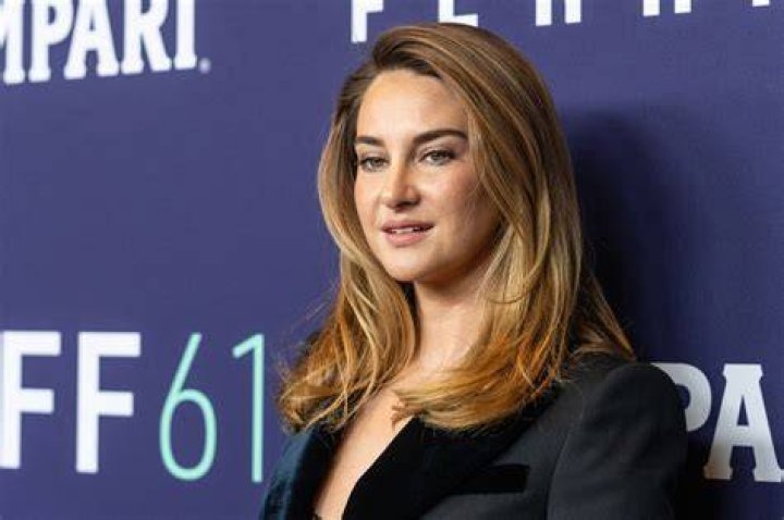 Why Shailene Woodley Says Being &ldquo;Stuck&rdquo; on Secret Life Was &ldquo;One of the