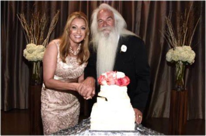 William Lee Golden's Net Worth And Wife Simone