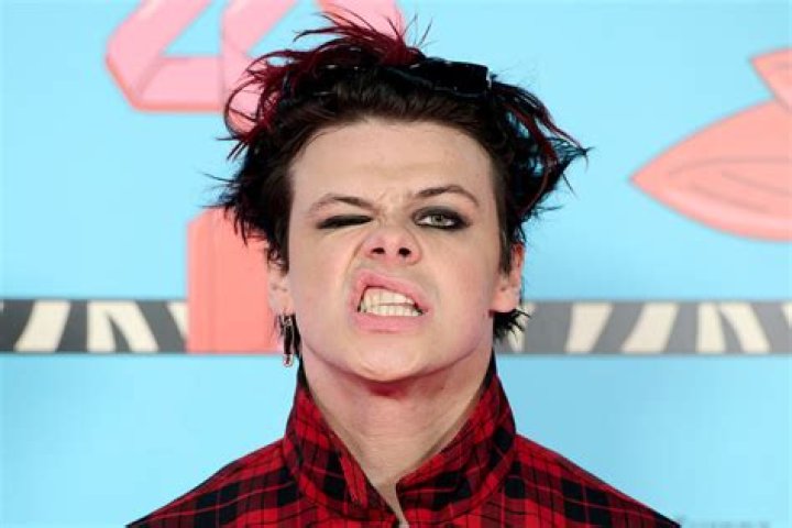 Yungblud Net Worth How Rich Is The English Singer In 2023