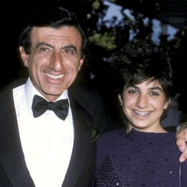 Yvonne Farr: Facts About Jamie Farr's Daughter